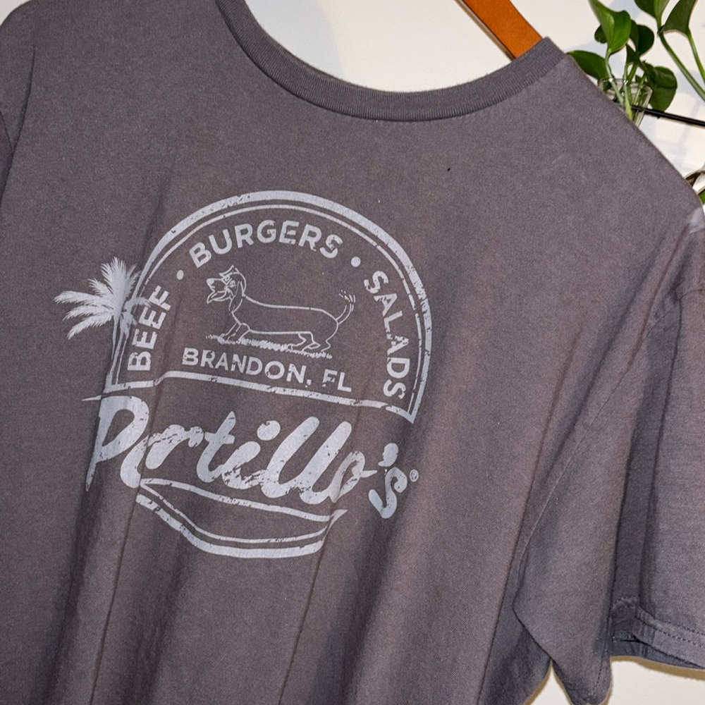 Portillo's Restaurant Brandon, Florida Merch T-Shirt Large